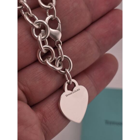 Tiffany & Co. Sterling Silver Heart Tag Chain Link Bracelet 7.75 - Picture 5 of 12